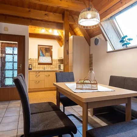 Opi Huck Stroot 41 *